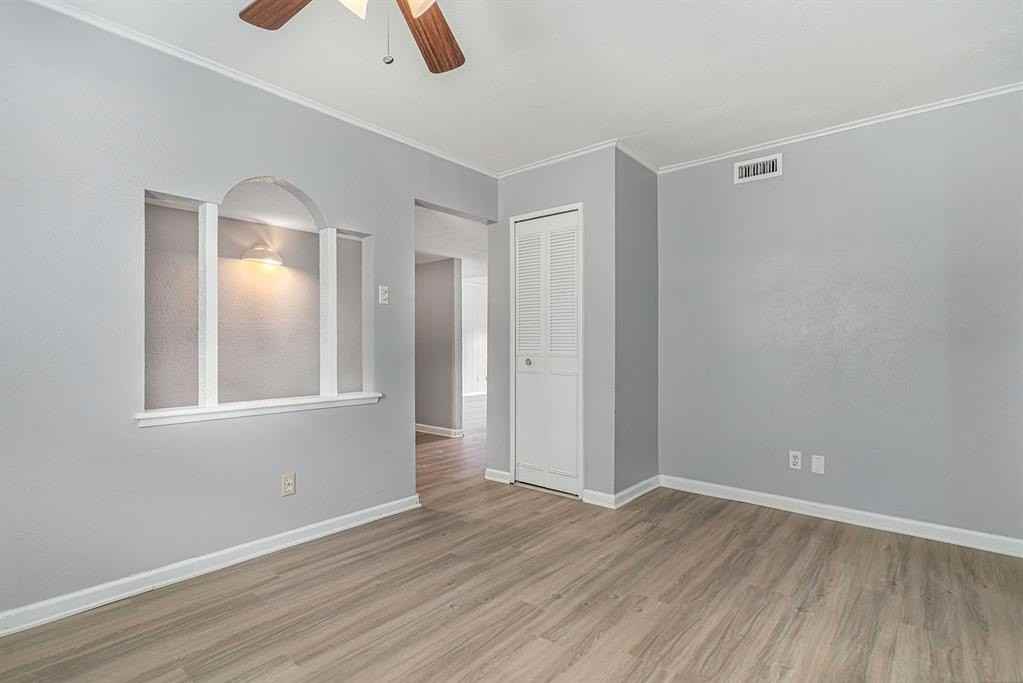 1822 Chamberlain Dr - Photo 6 of 23