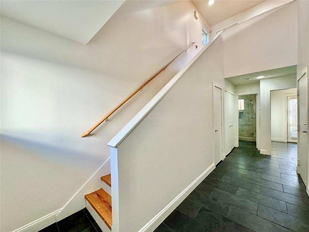 4214 Swiss Ave #L - Photo 4 of 39