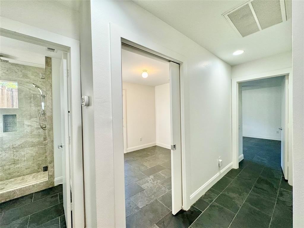 4214 Swiss Ave #L - Photo 7 of 39