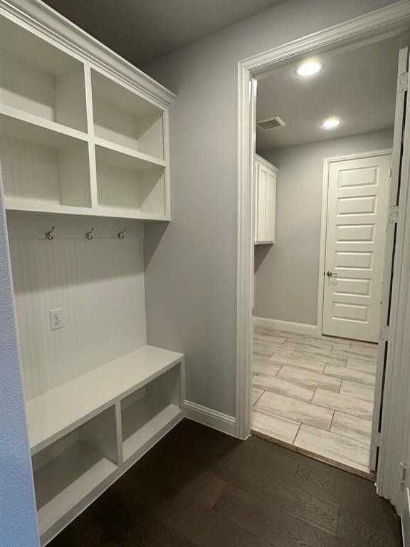 3503 Clara Dr - Photo 4 of 21