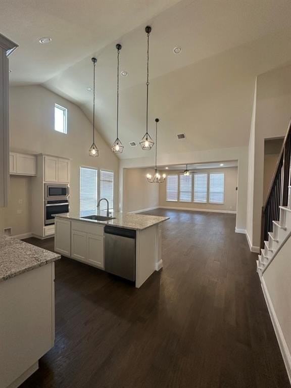 3501 Clara Dr - Photo 6 of 22