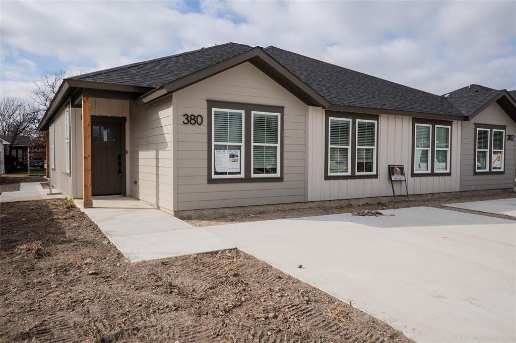 380 N Dallas St - Photo 3 of 25