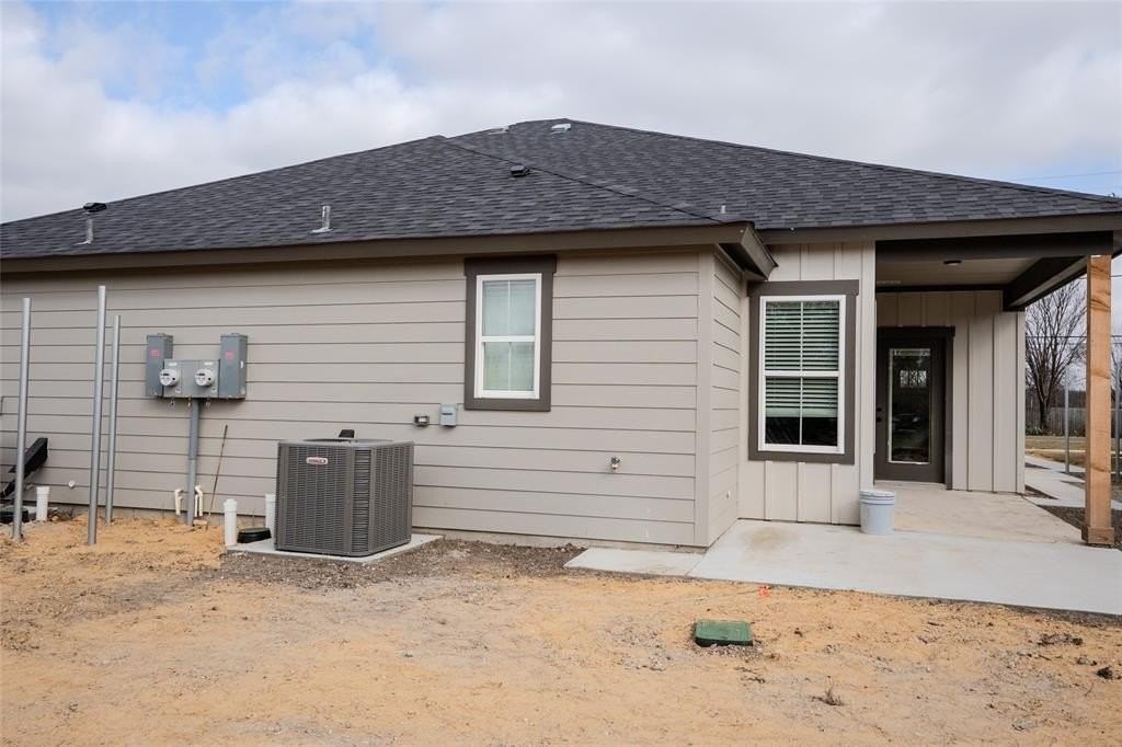 380 N Dallas St - Photo 6 of 25