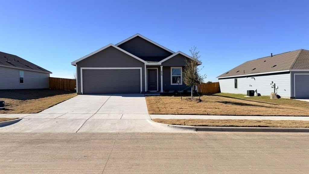 212 Asterwood Ln - Photo 2 of 29