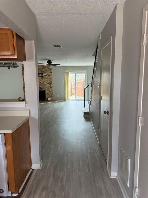 167 Merlin Way - Photo 5 of 18