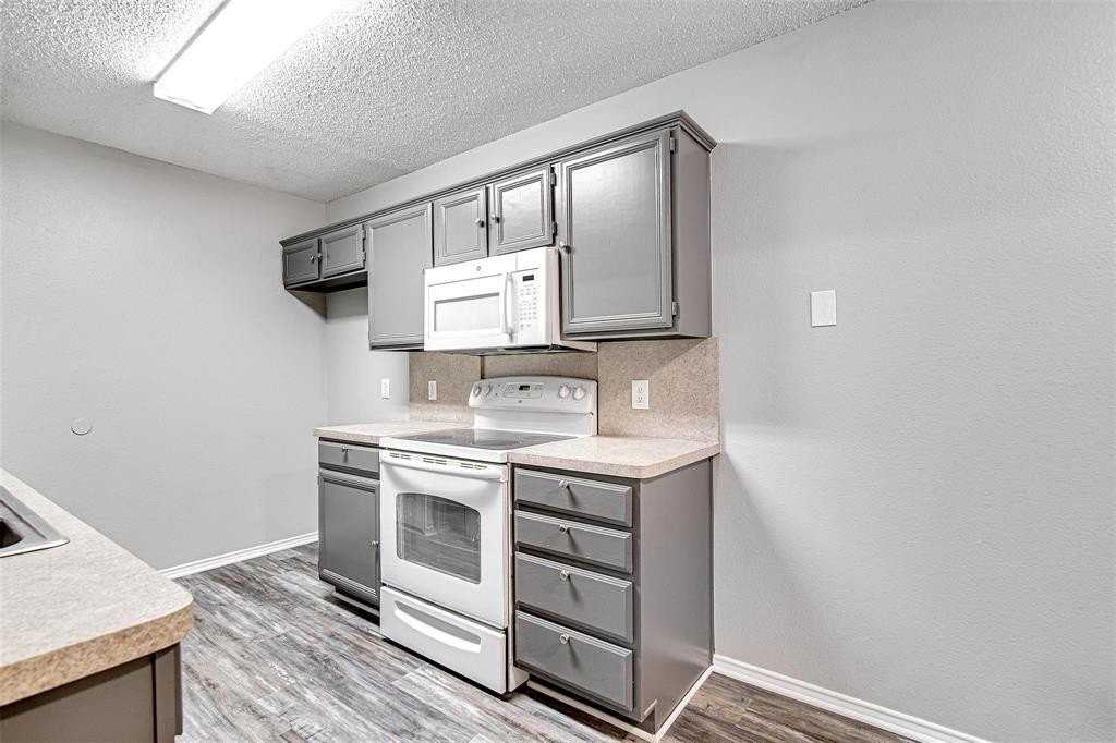 636 Green Mountain Rd - Photo 7 of 19