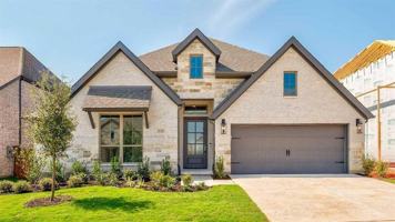 featured image of 3124 Lacebark Ln