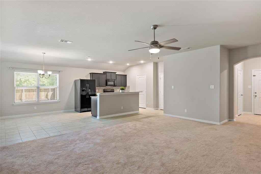 1412 Wright St - Photo 3 of 33