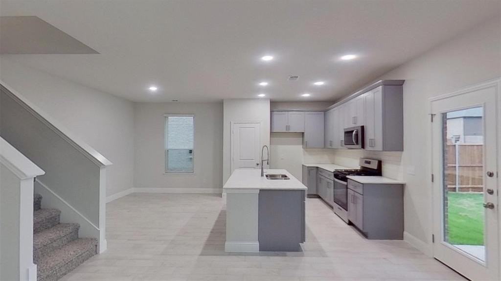 415 Magellan Rd - Photo 2 of 14