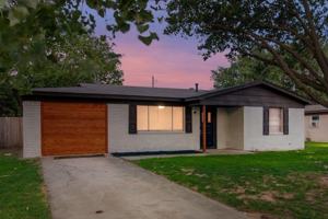 featured image of 3912 Lakewood Dr