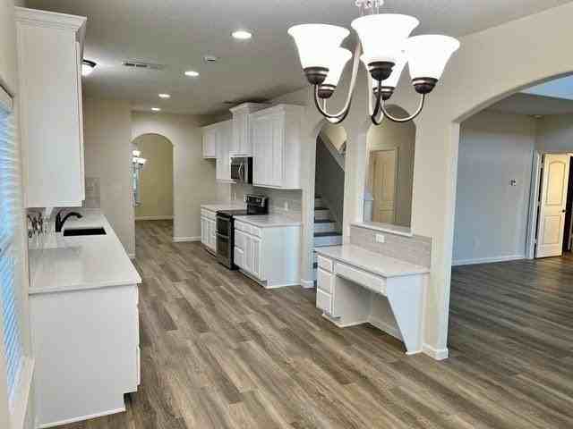 2717 Aspenhill Dr - Photo 5 of 40