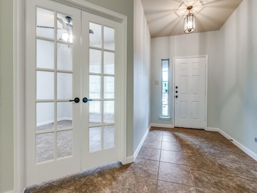 10305 Hidden Haven Dr - Photo 2 of 25