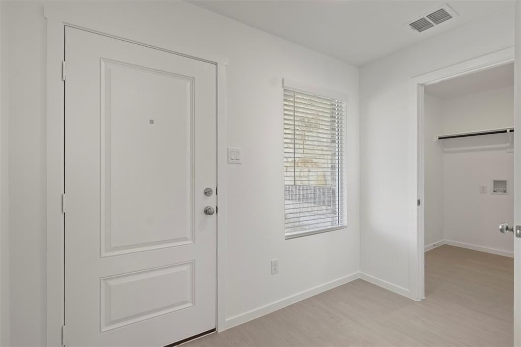 1344 Blazin Bronco Trl - Photo 4 of 23