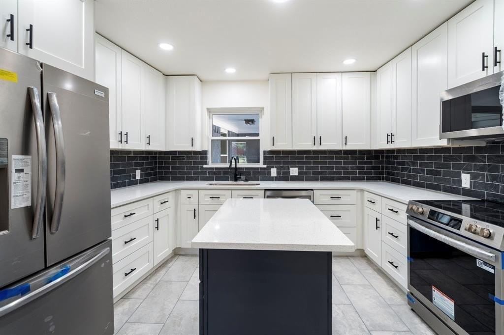 2205 Elmwood Blvd - Photo 6 of 24