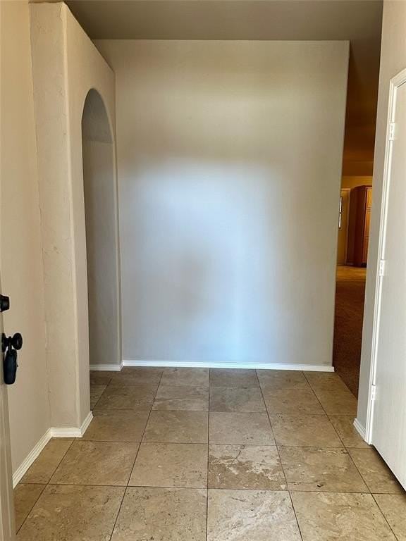 1140 Roundrock Dr - Photo 3 of 17