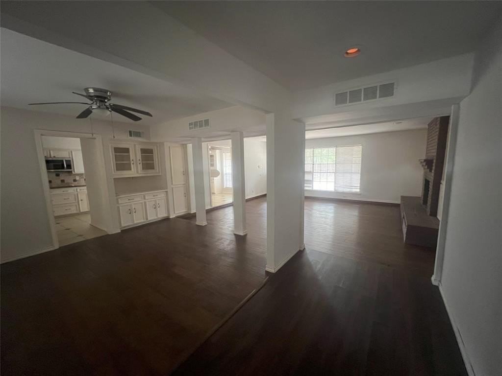 3813 Whiterock Trl - Photo 3 of 28