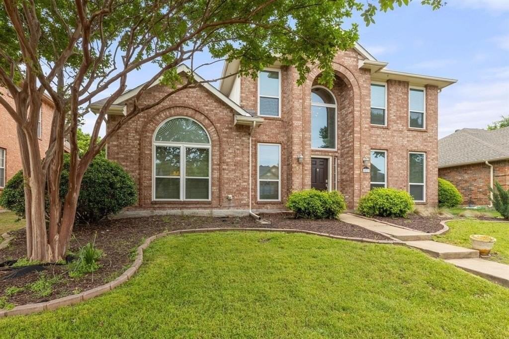 10713 Alexandria Dr - Photo 2 of 38