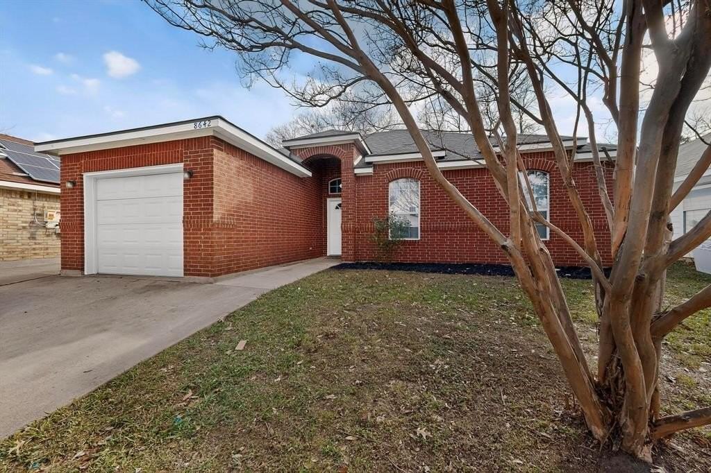 8642 Torreon Ct - Photo 7 of 39