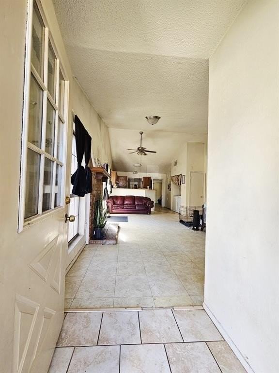 817 Colchester Dr - Photo 3 of 13