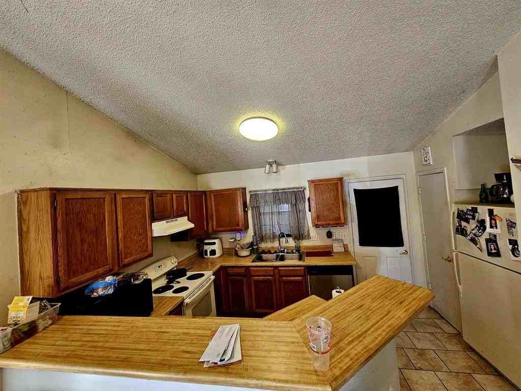 817 Colchester Dr - Photo 7 of 13