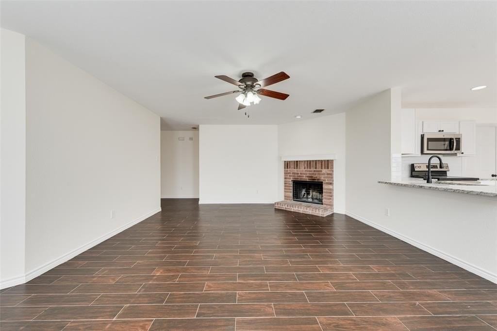 6713 Longleaf Ln - Photo 5 of 22