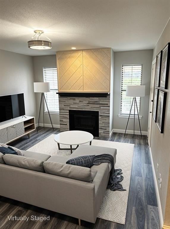 1730 Crest Point Dr - Photo 2 of 9