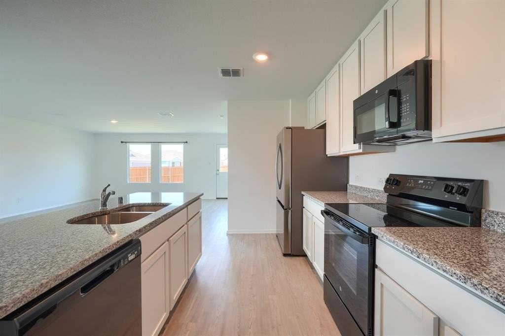 5916 Crystal Water Way - Photo 6 of 28