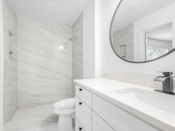 10124 Shayna Dr - Photo 3 of 16