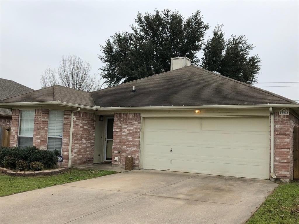 1208 Brookvalley Dr - Photo 2 of 11