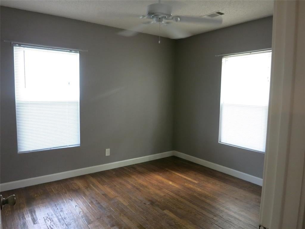 609 Cordell St - Photo 5 of 11