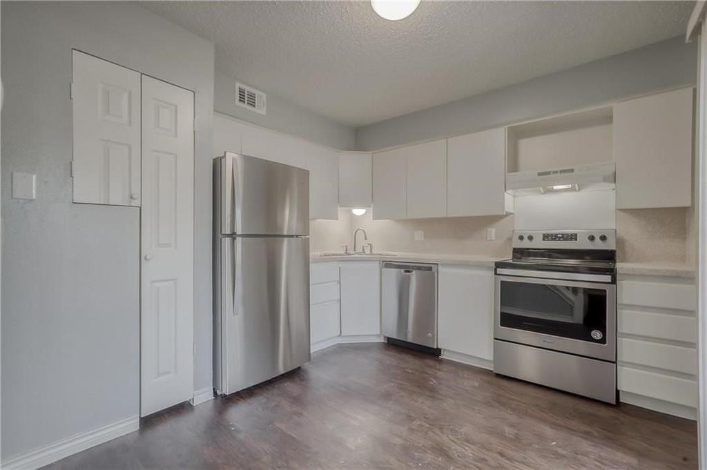 900 S Tennessee St #2 - Photo 7 of 11