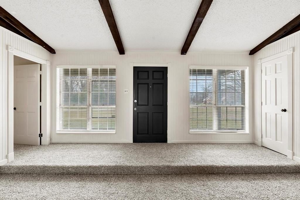 205 Westshore Dr - Photo 3 of 30