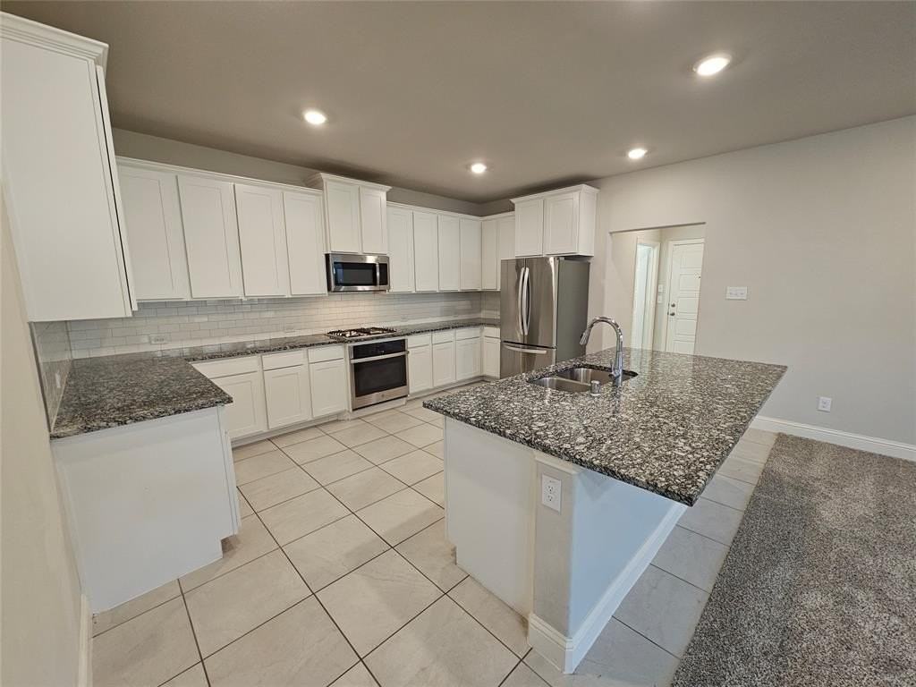 2803 18th St W - Photo 6 of 34