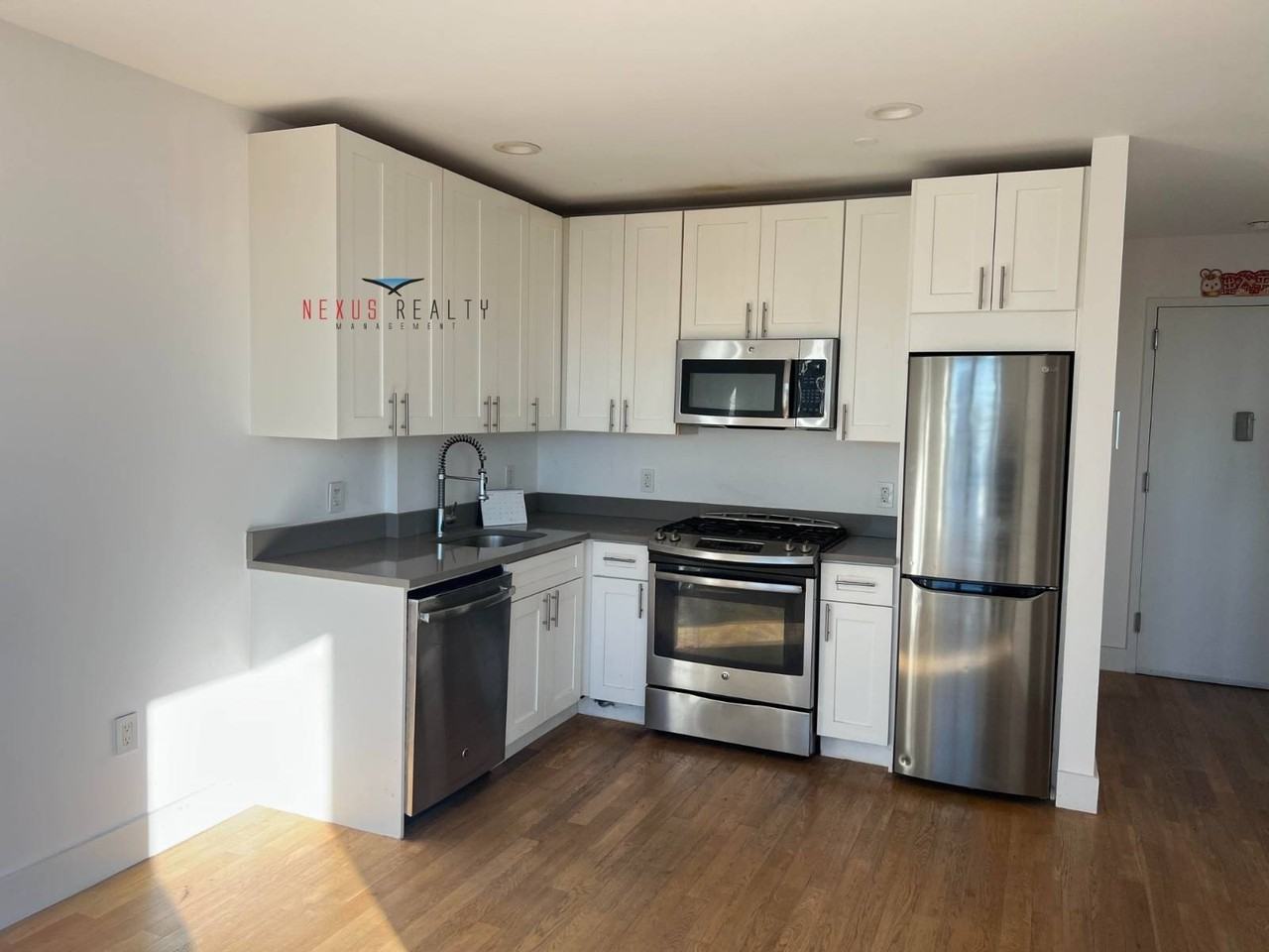 Broadway & 45th Street #4A - Photo 2 of 8