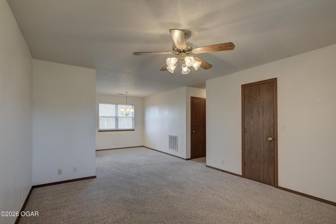 3112 Adele Ct - Photo 3 of 16