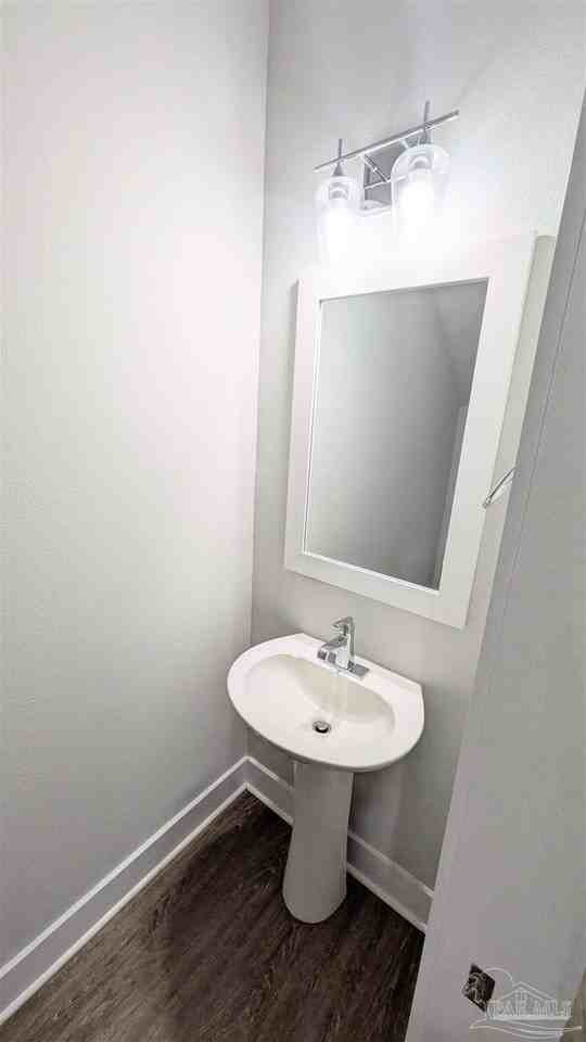 226 Junction Ave - Photo 6 of 26