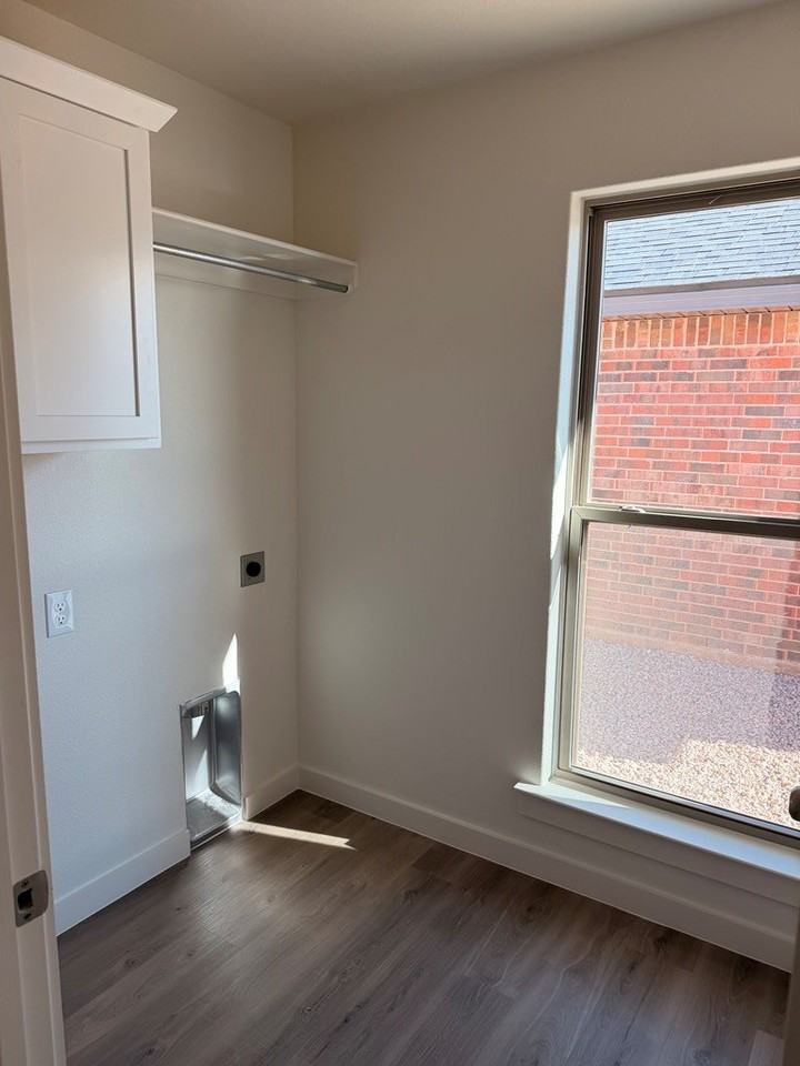 7107 E CR 99 - Photo 3 of 11