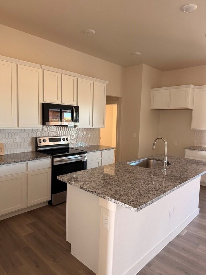 7107 E CR 99 - Photo 5 of 11