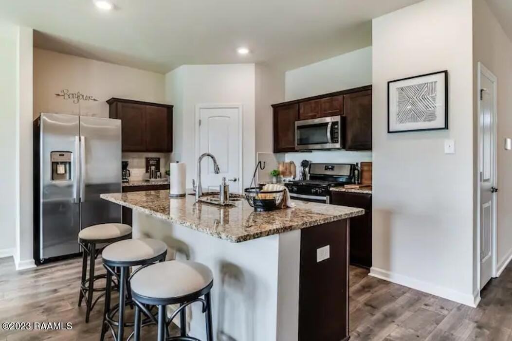 406 Starlight Dr - Photo 6 of 22