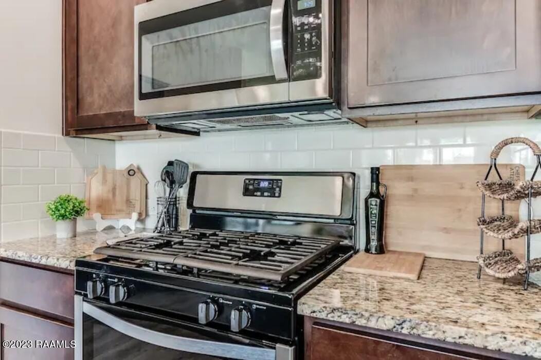 406 Starlight Dr - Photo 7 of 22