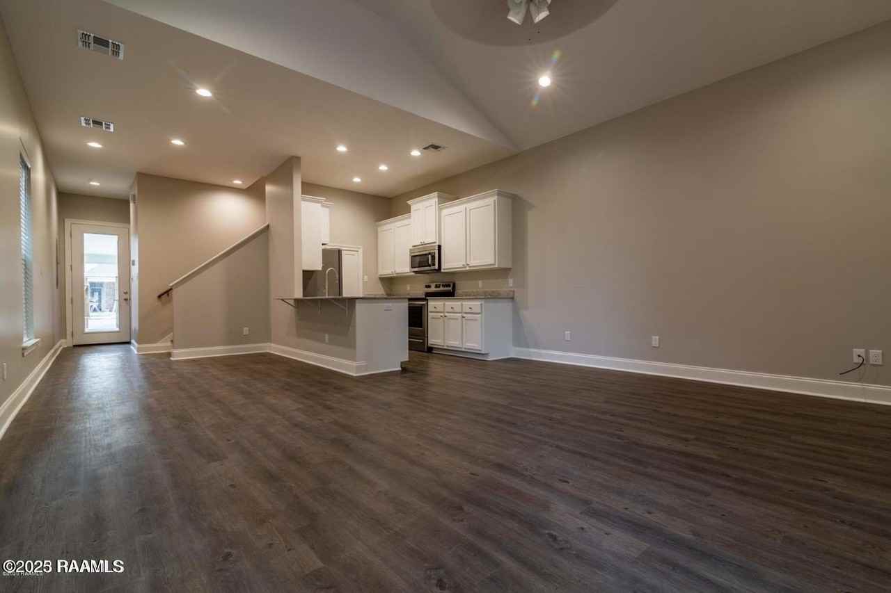 108 Millie Park Drive - Photo 7 of 26