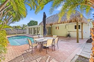 2325 Ne 9th St - Photo 1 of 1