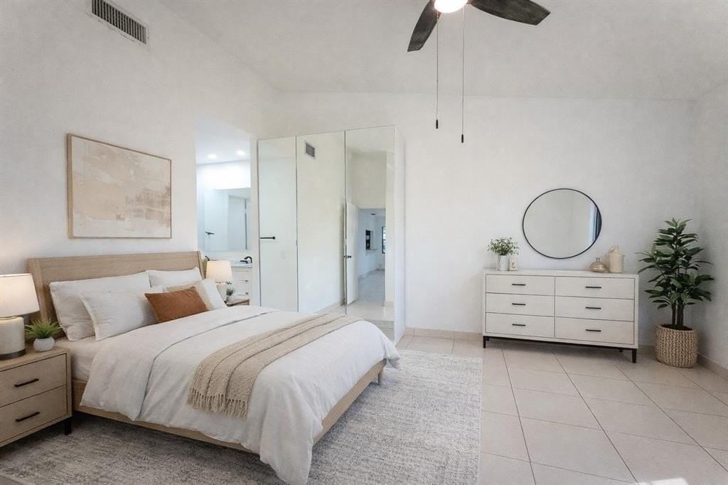 6016 Nw 172nd Terrace Cir - Photo 3 of 33