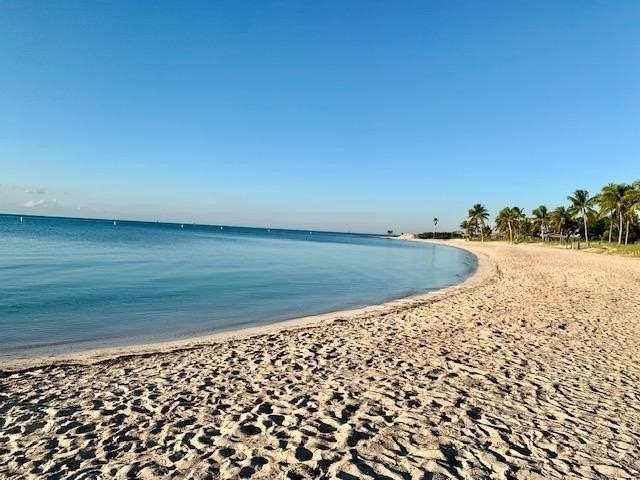 309 Calzada De Bougainville - Photo 3 of 26