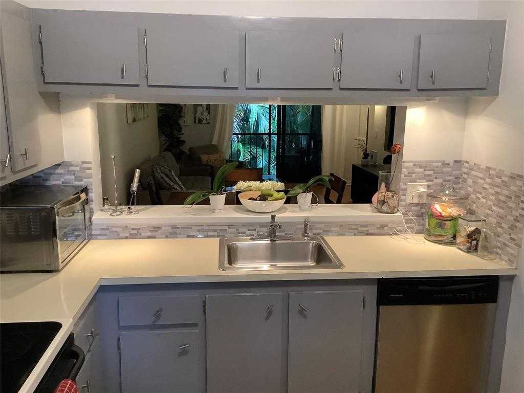 22040 Palms Way #204 - Photo 4 of 32