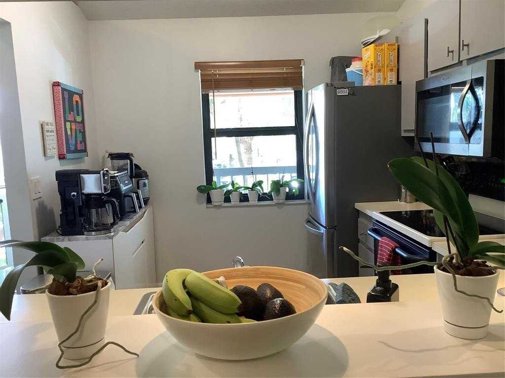 22040 Palms Way #204 - Photo 7 of 32