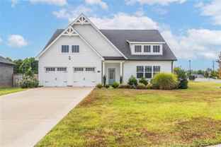 8702 Merrill Cir - Photo 1 of 1