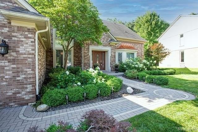 3349 Rocky Crest Dr - Photo 5 of 36