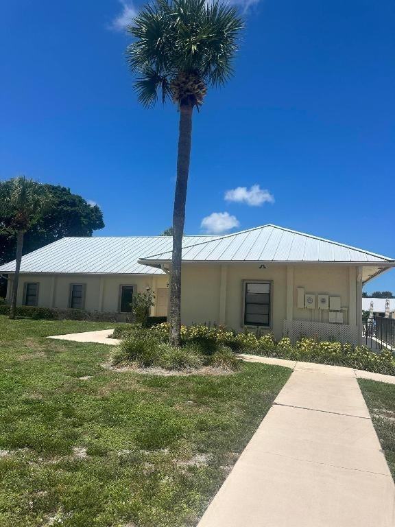 7648 Se Sugar Sand Cir - Photo 3 of 38