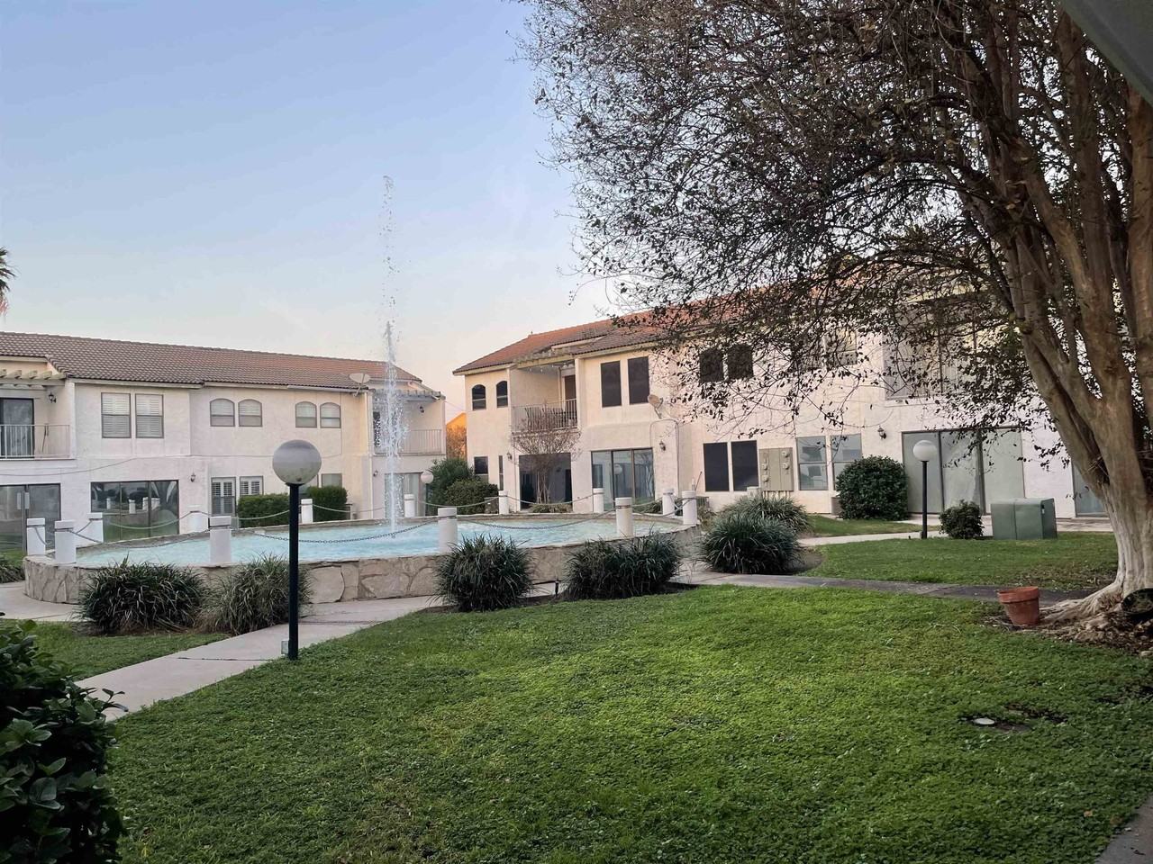 100 100 E Village Blvd 1-A - Photo 4 of 15